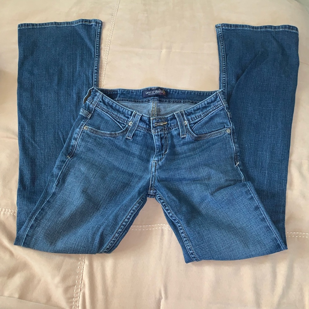 Levi’s Bootcut Jeans
